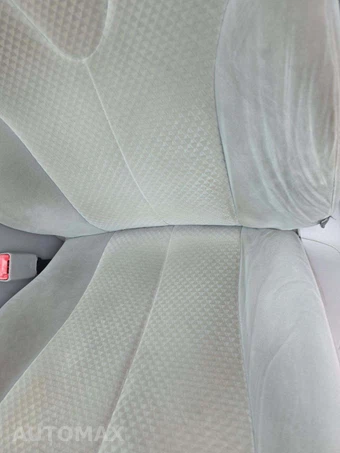 2009 Toyota Camry SE – miniatura 19
