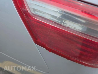 2009 Toyota Camry SE – miniatura 24
