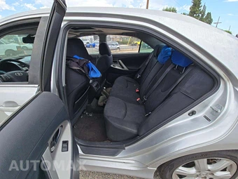 2009 Toyota Camry SE - miniatura 10