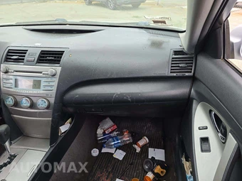 2009 Toyota Camry SE - miniatura 16