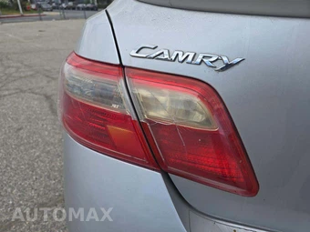 2009 Toyota Camry SE - miniatura 33