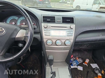 2009 Toyota Camry SE - miniatura 7