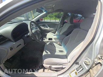 2009 Toyota Camry SE – miniatura 6