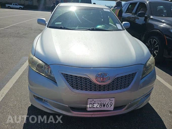 2009 Toyota Camry SE – miniatura 2