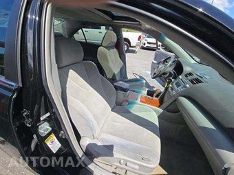 2009 Toyota Camry XLE – miniatura 18