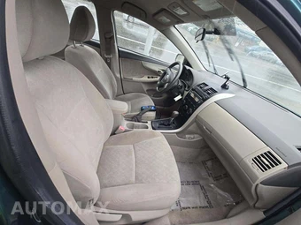 2009 Toyota Corolla – miniatura 18