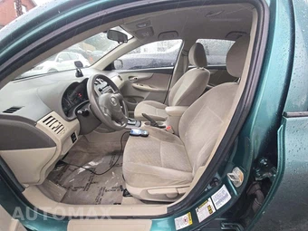 2009 Toyota Corolla – miniatura 6