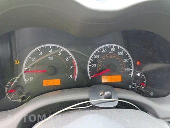 2009 Toyota Corolla - miniatura 12