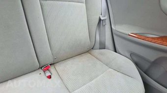 2009 Toyota Corolla - miniatura 32