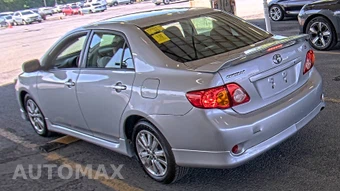 2009 Toyota Corolla - miniatura 6
