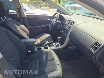 2009 Toyota Corolla - miniatura 8