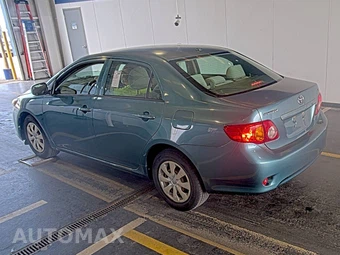 2009 Toyota Corolla CE – miniatura 6