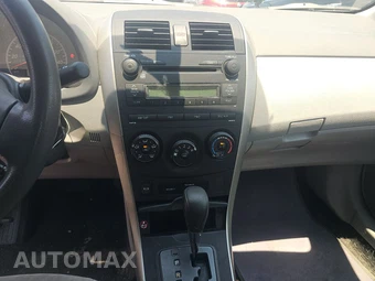 2009 Toyota Corolla - miniatura 11