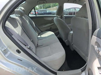 2009 Toyota Corolla – miniatura 13