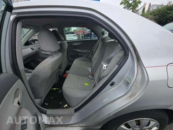 2009 Toyota Corolla LE - miniatura 13