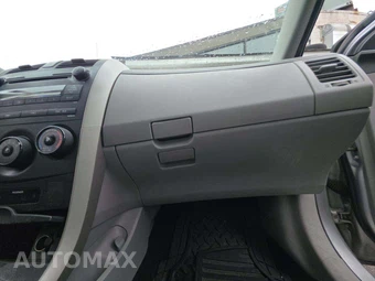 2009 Toyota Corolla LE - miniatura 19