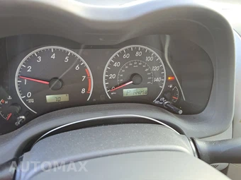 2009 Toyota Corolla LE - miniatura 12