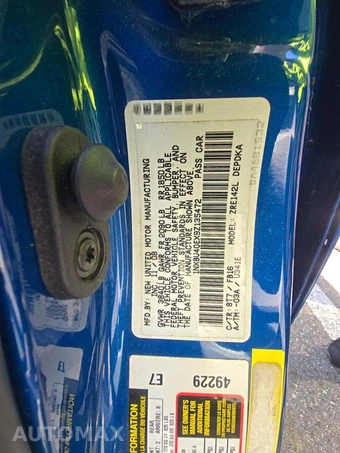 2009 Toyota Corolla LE – miniatura 5