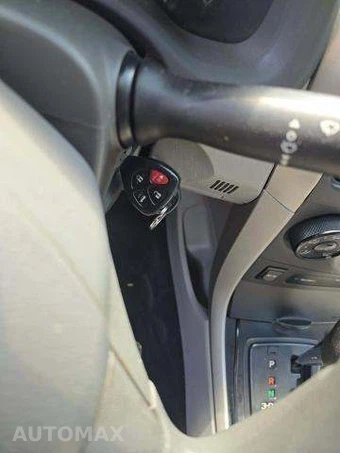 2009 Toyota Corolla LE – miniatura 8