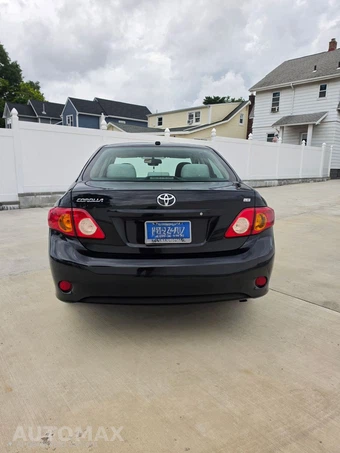 2009 Toyota Corolla LE - miniatura 6