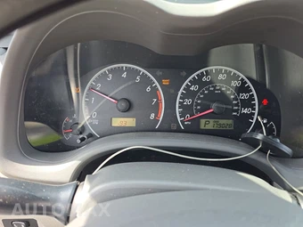 2009 Toyota Corolla LE - miniatura 12