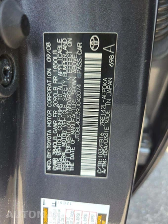 2009 Toyota Corolla LE – miniatura 5