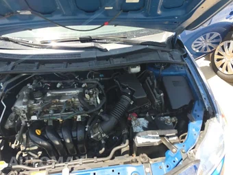 2009 Toyota Corolla XLE - miniatura 32