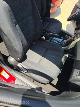 2009 Toyota Corolla XLE - miniatura 18