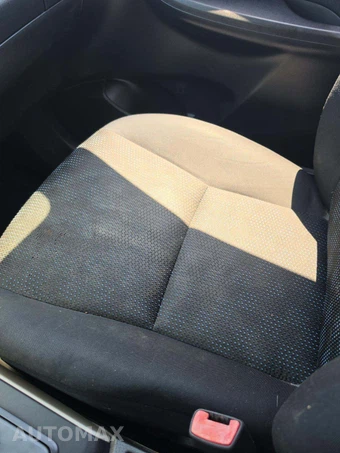 2009 Toyota Corolla XLE - miniatura 21