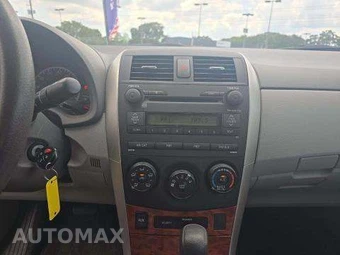 2009 Toyota Corolla XLE – miniatura 10