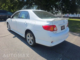 2009 Toyota Corolla XRS – miniatura 2