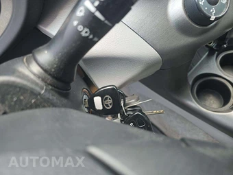 2009 Toyota RAV4 – miniatura 8