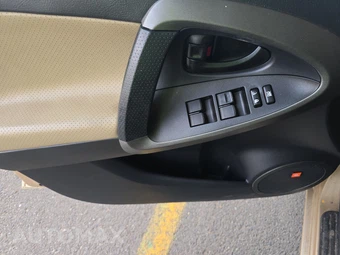 2009 Toyota RAV4 Limited – miniatura 15