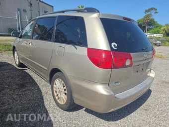 2009 Toyota Sienna XLE Minivan 7-Passenger 119.3" WB - miniatura 2