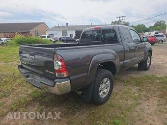 2009 Toyota Tacoma Extended Cab Medium Bed w/Rear Doors - miniatura 3