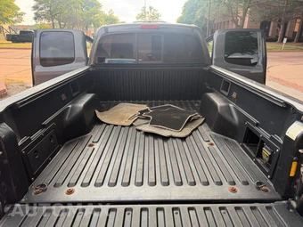 2009 Toyota Tacoma Extended Cab Medium Bed w/Rear Doors - miniatura 17