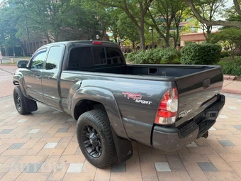 2009 Toyota Tacoma Extended Cab Medium Bed w/Rear Doors - miniatura 5