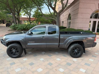 2009 Toyota Tacoma Extended Cab Medium Bed w/Rear Doors - miniatura 6