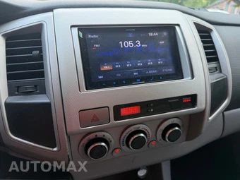 2009 Toyota Tacoma PreRunner Crew Cab Medium Bed - miniatura 13