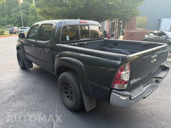 2009 Toyota Tacoma PreRunner Crew Cab Medium Bed - miniatura 3