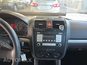 2009 Volkswagen Jetta Sedan S – miniatura 11