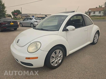 2009 Volkswagen New Beetle Coupe S Hatchback