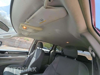 2009 Volkswagen Routan S 121.2" WB - miniatura 11