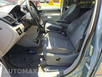 2009 Volkswagen Routan SE w/Rear Seat Entertainment 121.2" WB - miniatura 3