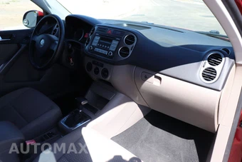 2009 Volkswagen Tiguan S – miniatura 20