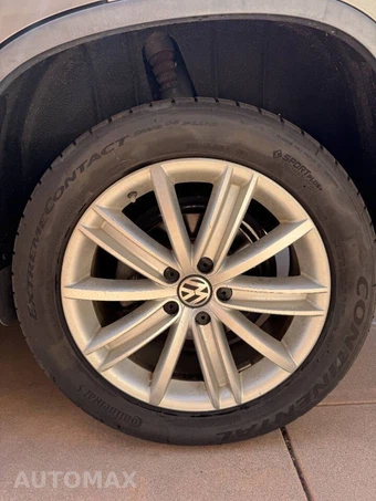 2009 Volkswagen Tiguan S - miniatura 30