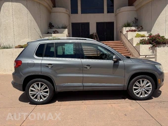 2009 Volkswagen Tiguan S - miniatura 8