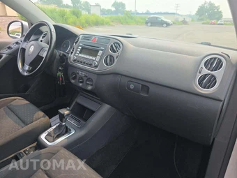 2009 Volkswagen Tiguan SE – miniatura 16