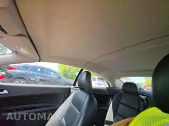 2009 Volvo C70 T5 - miniatura 10