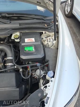 2009 Volvo C70 T5 - miniatura 25